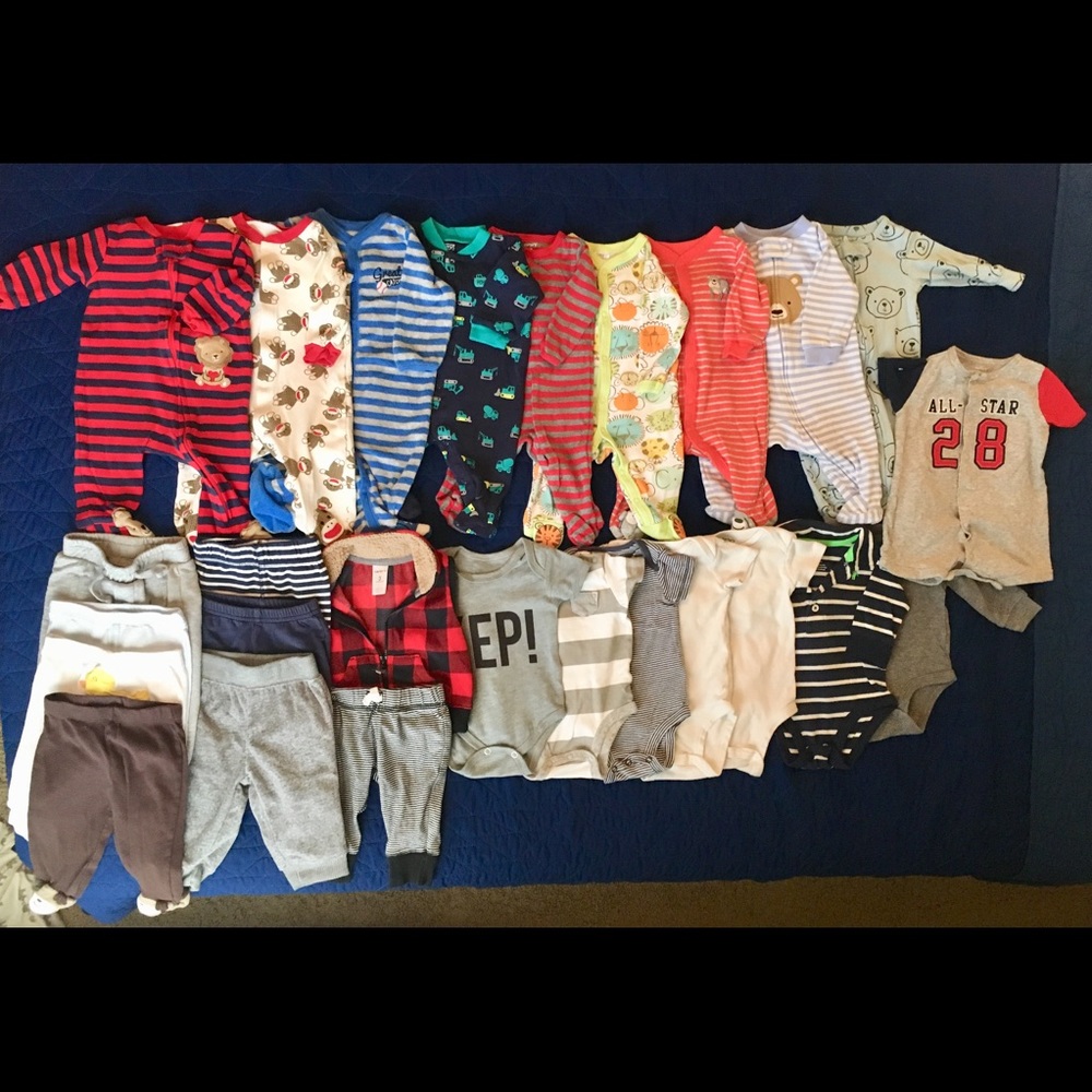 ✨SOLD✨ Lot of 3 month boy clothes